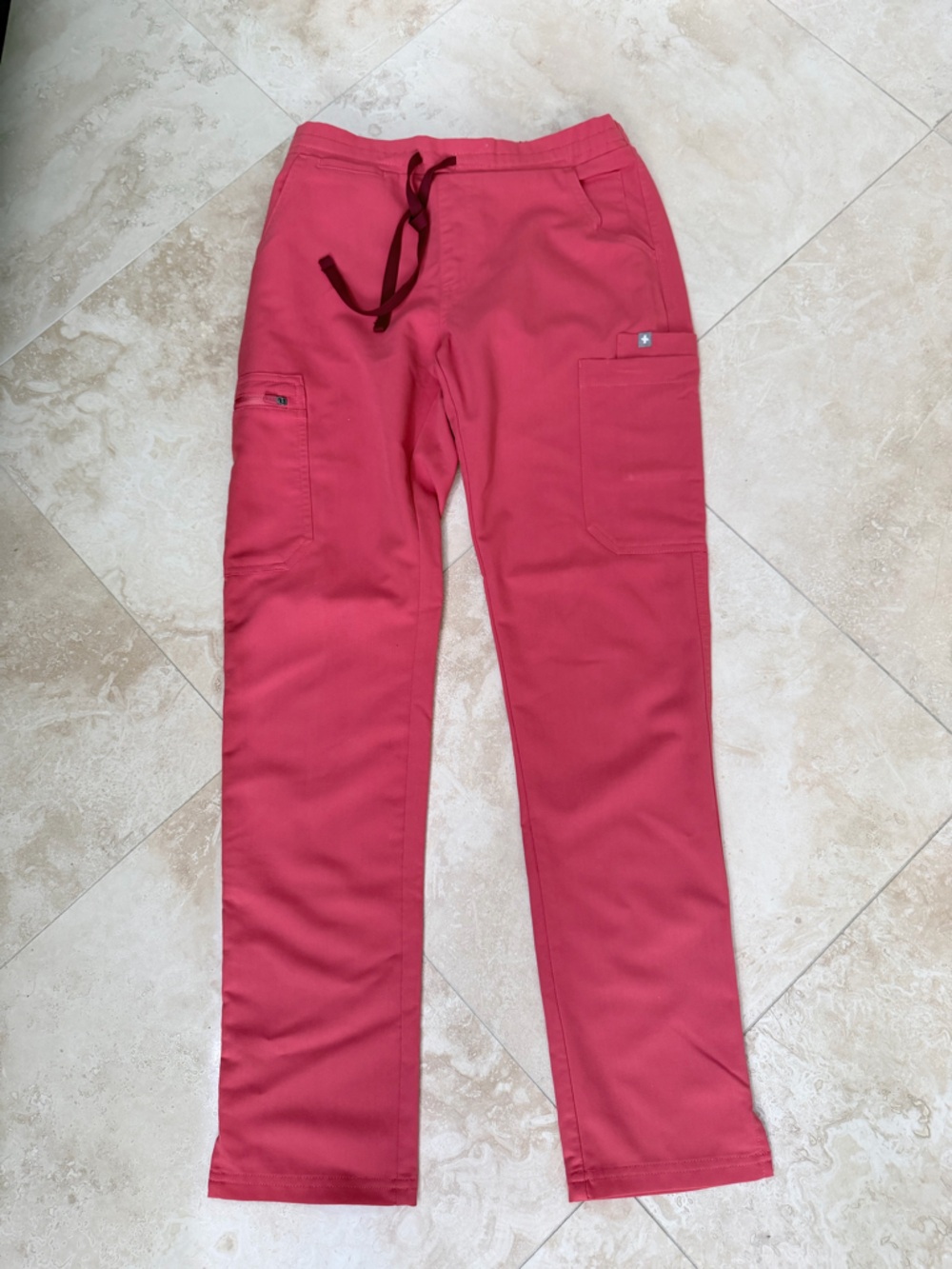 Figs women XS top and bottom.   Brand new without tag